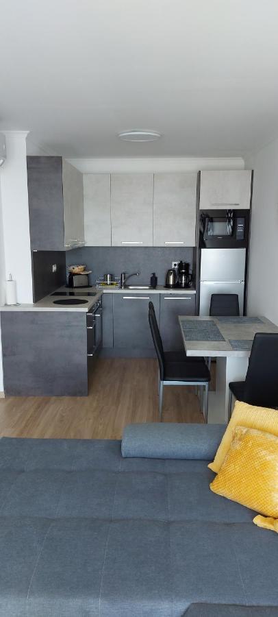 Life Apartmanok Siofok Exterior photo