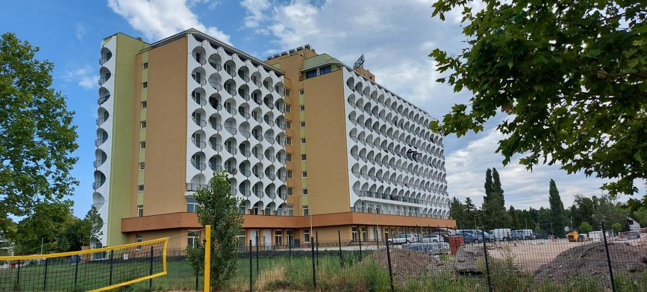 Life Apartmanok Siofok Exterior photo