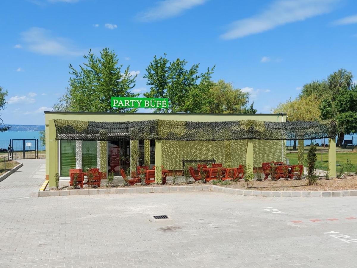 Life Apartmanok Siofok Exterior photo